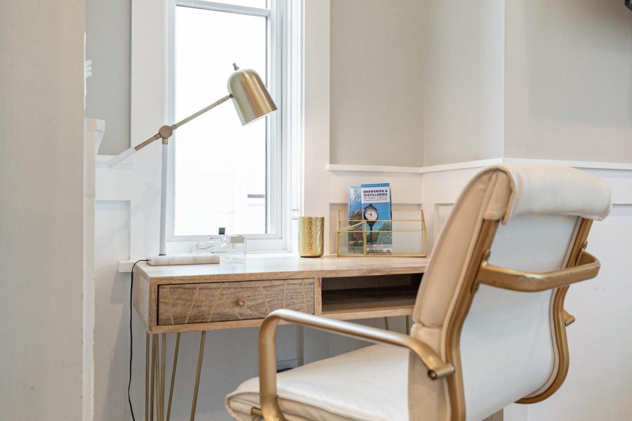 The Palm Suite At 124 Spring Charleston Bagian luar foto